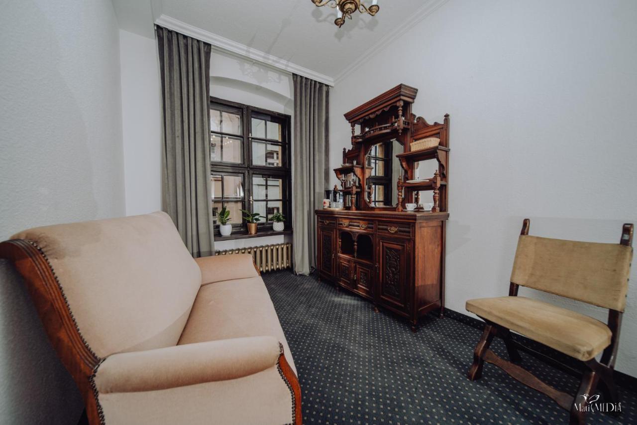 Apartamenty Lokalna Jelenia Góra Buitenkant foto